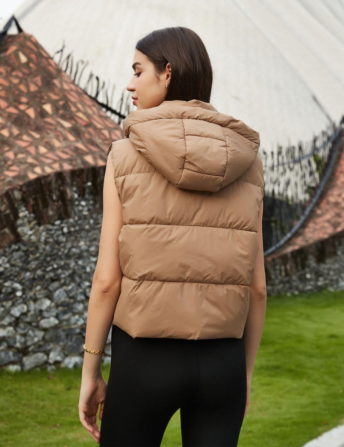 Wequle Quilted Puffer Vest Hoodie